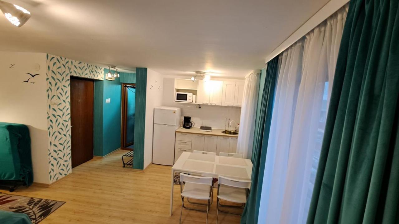 Garsoniera Oana Langa Plaja Mangalia Apartment Ngoại thất bức ảnh